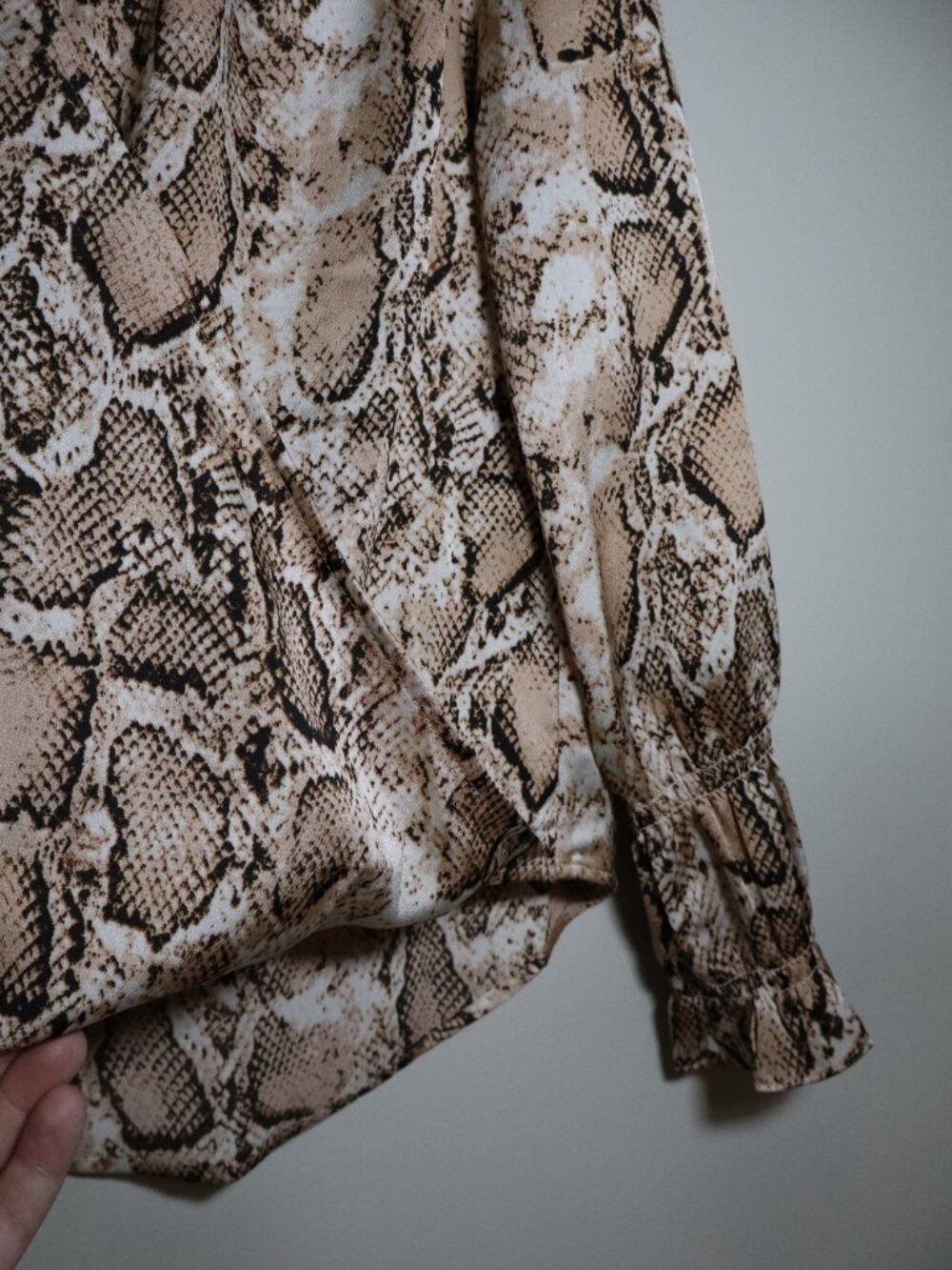 THML Tan Snakeskin Print Blouse with Smocked Cuffs - Picture 4 of 6